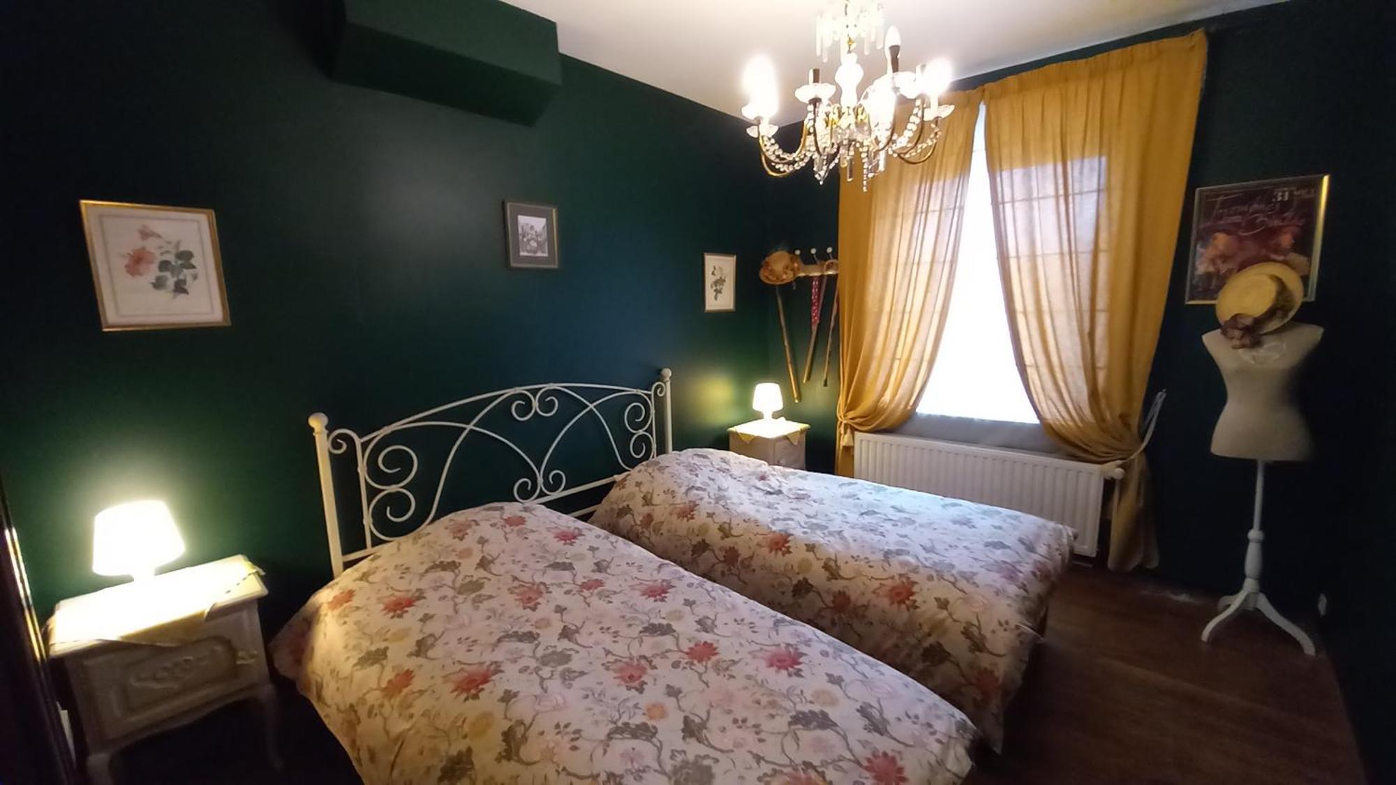 Au Gite De Бенш Экстерьер фото